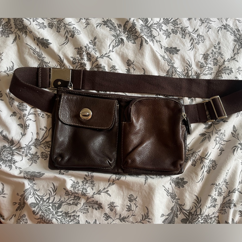 VINTAGE Roots Fanny Pack